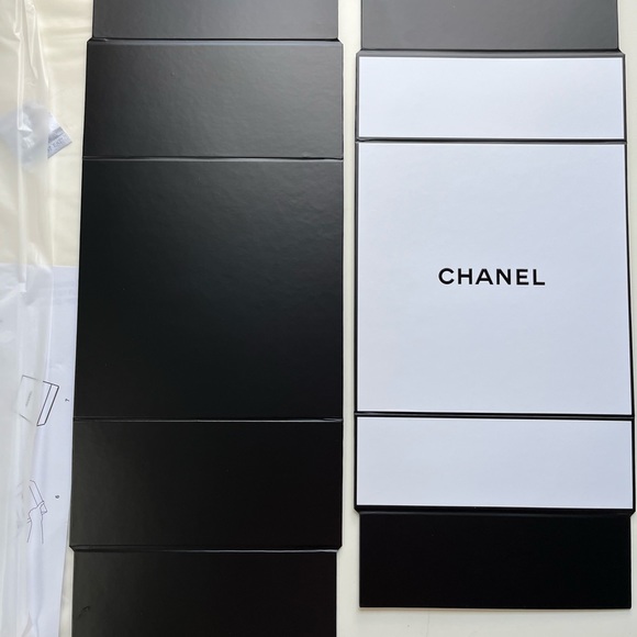 NEW Chanel Gift Box in Black & White for Handbags or Sunglasses and Jewelry - Picture 13 of 17
